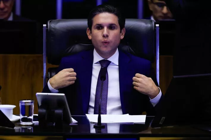 Presidente da Câmara, Hugo Motta, vai por projeto da dosimetria para votar Foto: Wilton Junior / Estadão
