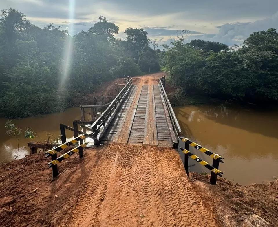 Obra solicitada pelo deputado Alan Queiroz garante recuperação da ponte entre Castanheiras e Presidente Médici