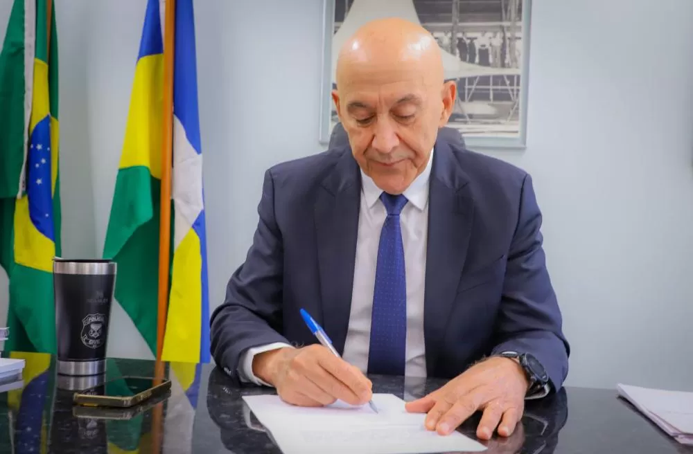 Confúcio Moura fortalece a saúde com projetos inovadores e de impacto social