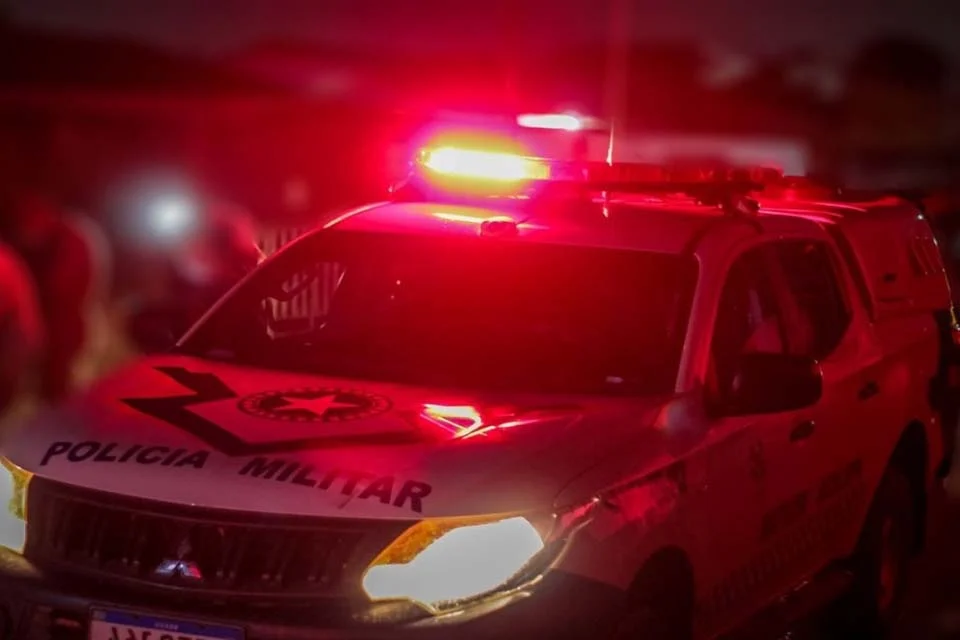 Mulher é agredida pelo companheiro após discussão em Nova Mamoré