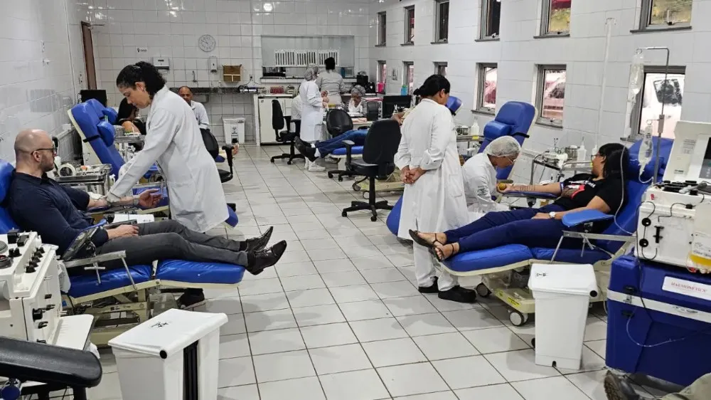 Fhemeron abre processo seletivo com vagas na saúde e salários de até R$ 14,7 mil