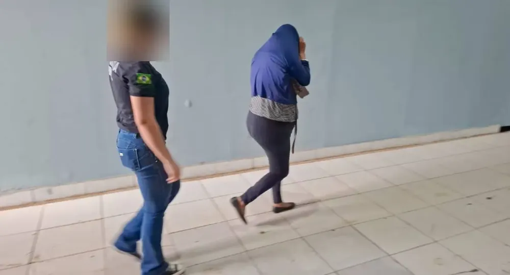 Mulher é presa ao tentar entrar com drogas no Presídio Urso Panda, em Porto Velho