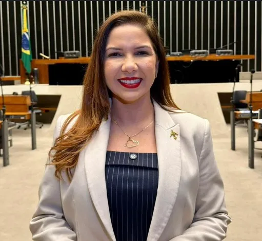 Cristiane Lopes cobra regularização de gratificação retirada de servidores federais de Rondônia