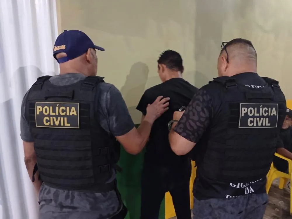 Polícia Civil prende homem por descumprimento de medida protetiva e agressão em Porto Velho